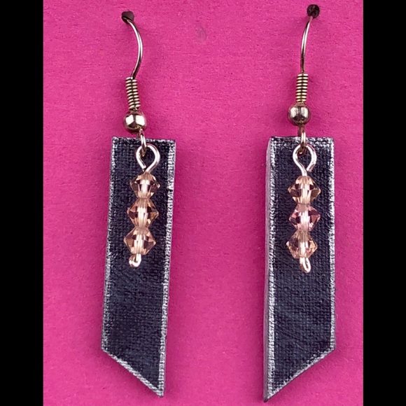 NEW Swarovski Crystal Earrings, light weight - Picture 5 of 7